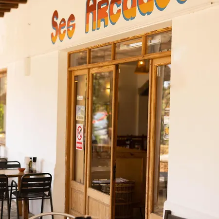 Ses Arcades Affittacamere *